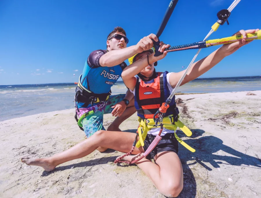 SZKOLENIE KITE - INSTRUKTOR KITE ROBERT - SZKOŁA FUNSURF