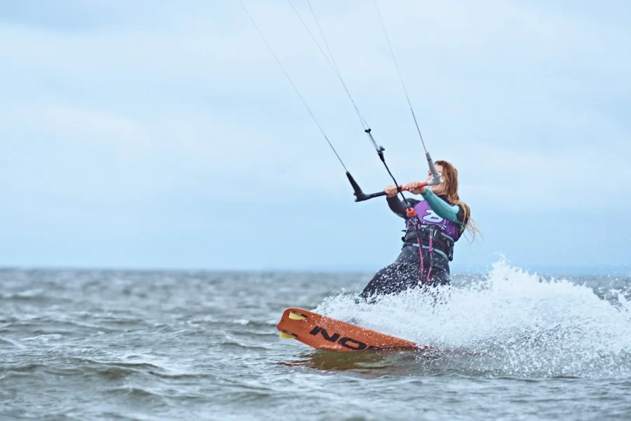 Szkoła-kite-w-Chałupach-na-Helu-FunSurf-_87_