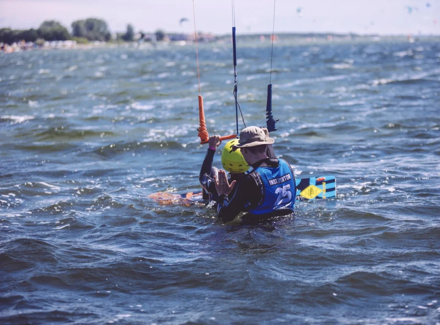 Lekcje-kite_-kursy-kite_-kite-camp-w-szkole-FunSurf-w-Chałupach-na-Helu-_42_